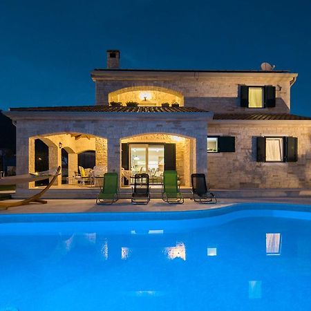 Villa Stonegate Estate - Bonus, Dvije Vile Jedna Cijena! Opatija Bagian luar foto